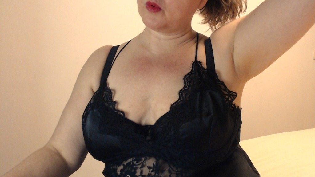 Livesex met GoddessNIcky uit Gent